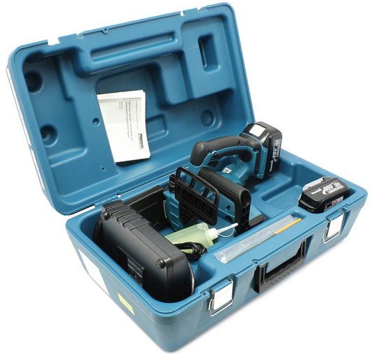 Serra De Corrente A Bateria 115Mm Duc122Rfe Makita - Duc122Rfe-220V