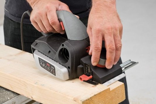 Plaina Skil 900W 1570 - F0121570Ja