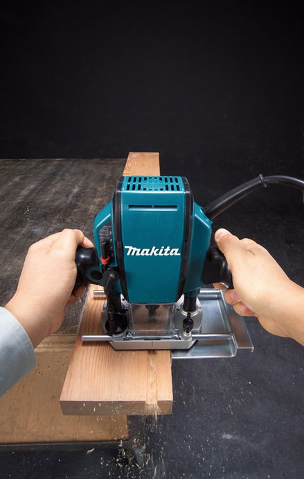 Tupia 8Mm C/Freio Instantaneo - Rp0900-220V - Makita