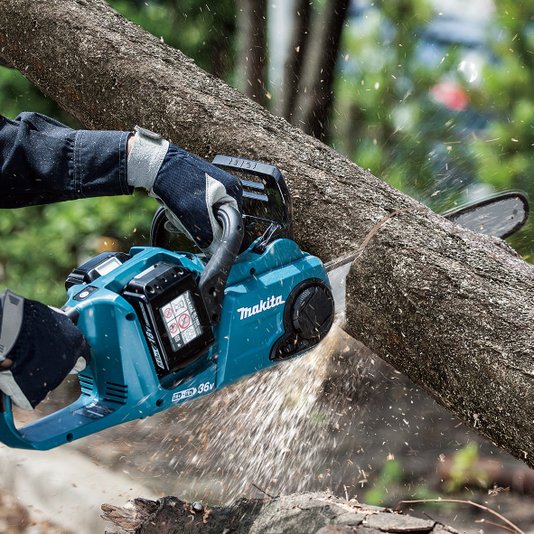 Kit Combo Duc353Z+ 4 Baterias 3 Ah+ 1 Dc18Rd+1 Dga504Z+ 1 Mak Pac - Duc353Z-220Kit - Makita