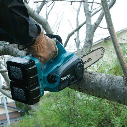 Motosserra A Bateria 250 Mm S/ Bateria Makita - Duc252Z