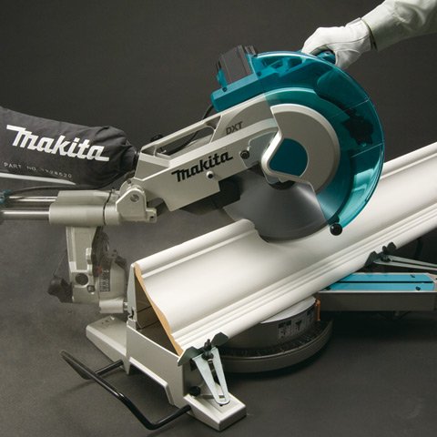 Serra De Esquadria Makita Ls1216L - Ls1216L-220V