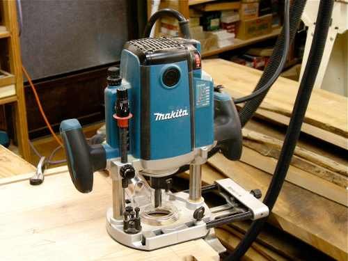Tupia De Coluna 12 Mm C/ Freio Eletronico Rp2301Fc Makita - Rp2301Fc-220V