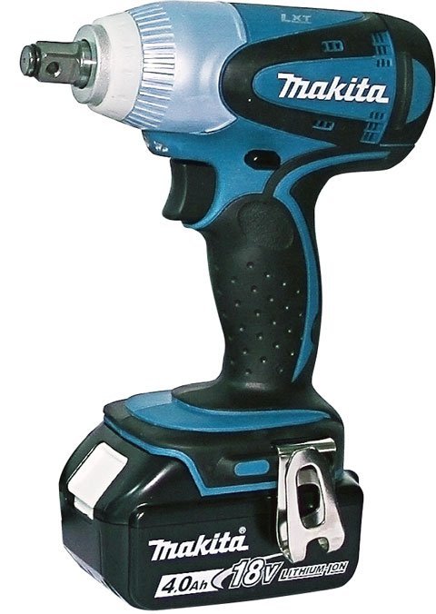 Combo Makita 18V - Serra Circula Dhs710 + Chave De Impacto Dtw251 + 4 Baterias, - Dlx2107Pmj-220V