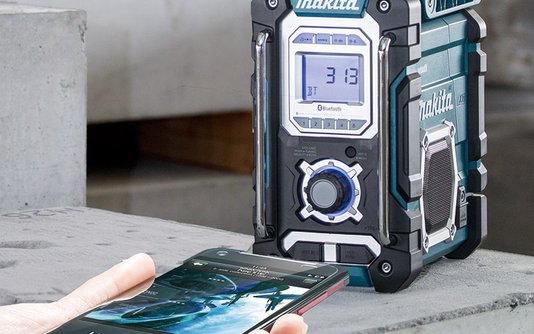 Radio A Bateria-220V - Dmr106-220V - Makita