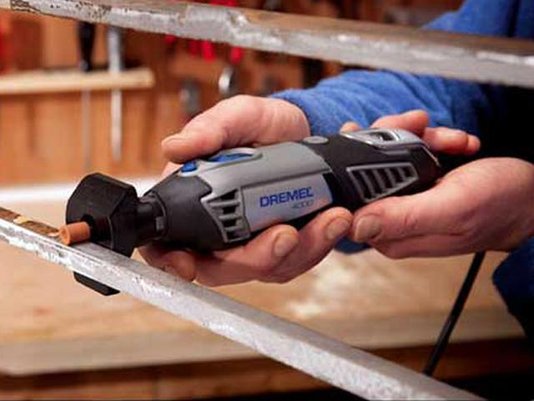 Guia Para Lixar E Desbastar A576 Dremel - 2615A576Aa