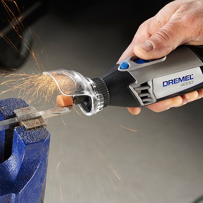 Capa Proteção + 4 Acessórios Dremel A550 - 2615A550Ab