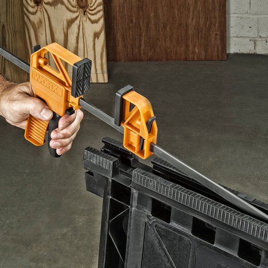 Par De Cavaletes De Fixação Multiuso Com 2 Grampos Sawhorse Worx - Wx065