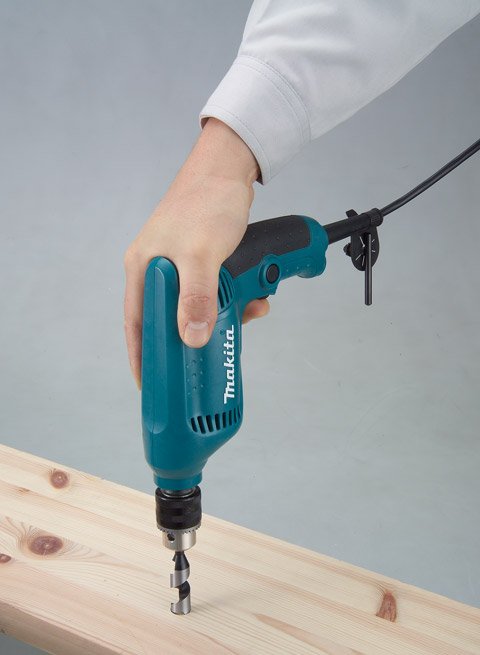 Furadeira Eletrônica Reversível 6412 Mandril 3/8 10Mm Makita - 6412-220V