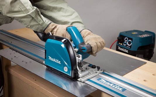 Fresadora De Aluminio 220V Com Maleta Makpac Nº4 Makita - Ca5000Xj