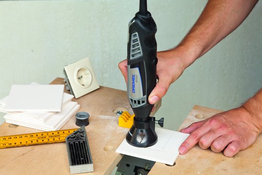 Dremel Microrretifica 4000 220V Solo - F0134000Gb
