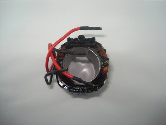 Estator  / Bobina De Campo 220V Para Furadeira Impacto Dewalt - 387745-02