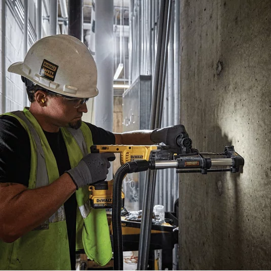 Kit Dewalt Com Martelete Perfurador/Rompedor Sds-Plus 1" Brushless 20V Max* + 2 Baterias 5Ah Power Stack + Carregador Bivolt E Bolsa - Dch133H2-Br