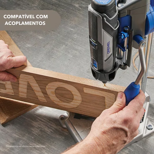 Micro Retifica Dremel 8240 Com Carregador + 2 Baterias -  F0138240Le