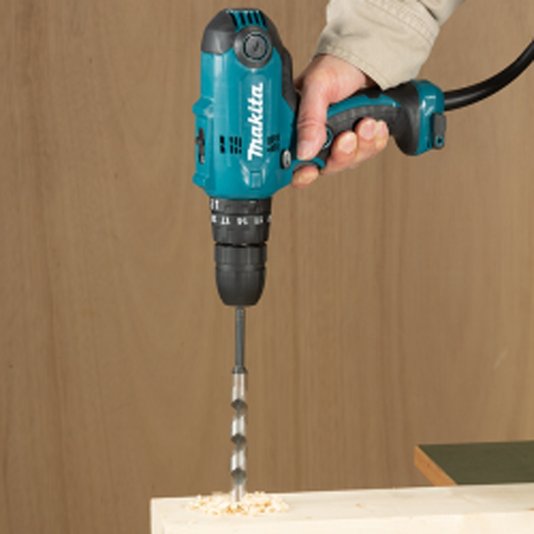 Parafusadeira/Furadeira Impacto Eletrica Hp0300-220V - Makita