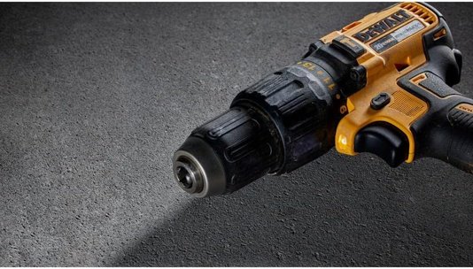 Parafusadeira/Furadeira Impacto 20V 2Bat 2Ah Dcd7781D2-Br - Dewalt