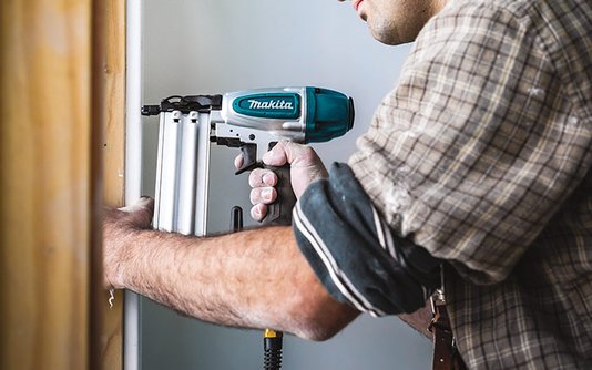 Pinador Pneumatico Af506 - Makita