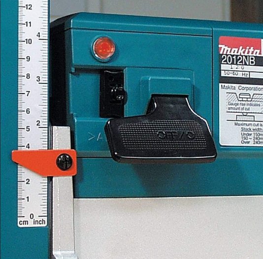 Plaina Desengrosso Makita 2012Nb - 2012Nb-220V