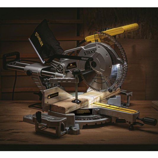 Serra De Esquadria Com Braço Telescópico 10"(254Mm) 220V Stanley - Sm18-B2