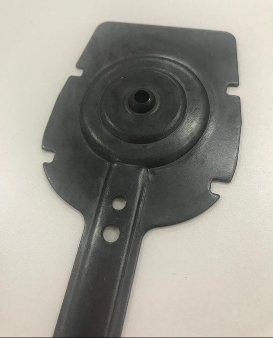 Suporte Da Lamina Para Aparador De Cerca Viva Ht500 Black Decker - 477917-00 - Black&Decker