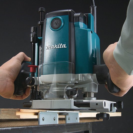 Tupia 12Mm C/ Freio Eletronico - Rp1801F-220V - Makita