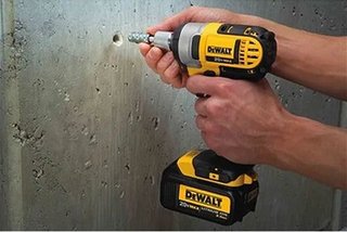 Chave Impacto Bateria 1/2" 20V 220V 203N Dcf880L2-B2 Dewalt