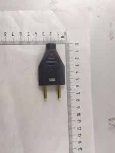 Plugue Pad 2P Macho 10A Preto Fame - 8321400